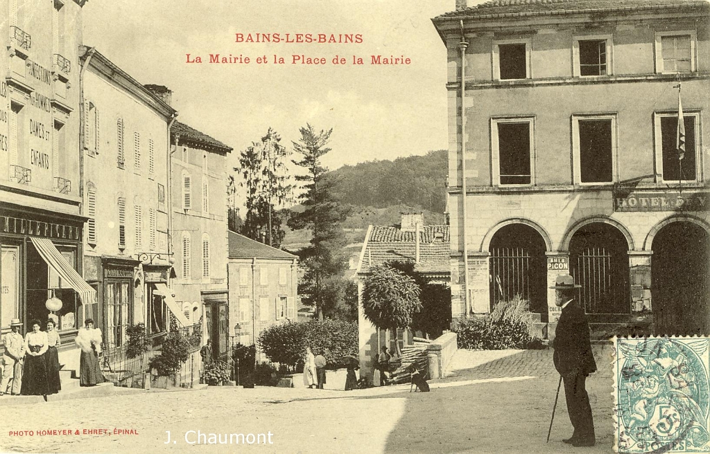 BainslesBains/BainslesBains. La Mairie et la Place de la Mairie